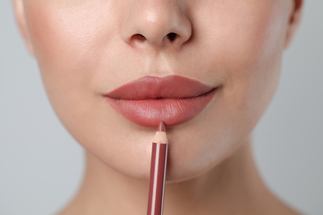 nude lips