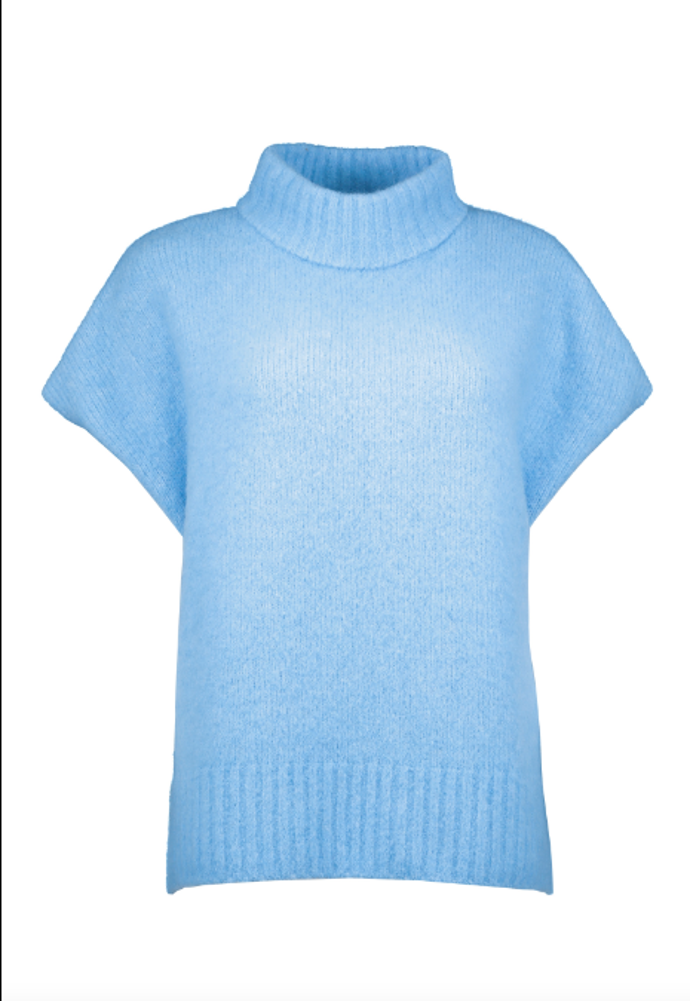 Modrý úpletový top F&F, 599 Kč
