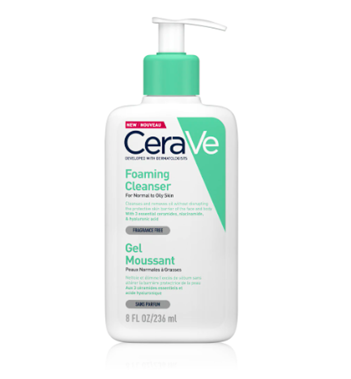 Čisticí pěnivý gel, CeraVe, 307 Kč
Čisticí pěnivý gel, CeraVe, 307 Kč