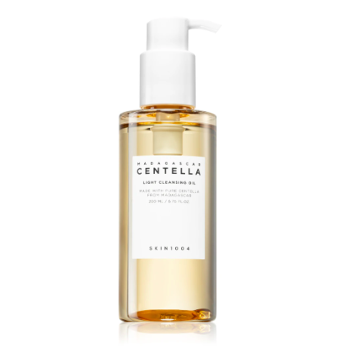Čisticí a odličovací olej, SKIN1004, 830 Kč
Čisticí a odličovací olej, SKIN1004, 830 Kč