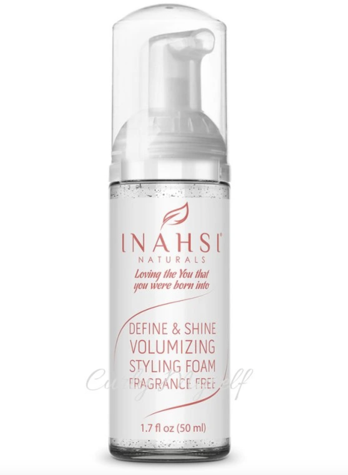 Inahsi Naturals Define & Shine Volumizing Styling Foam - objemová pěna, Curly Myslef, 420 Kč
Inahsi Naturals Define & Shine Volumizing Styling Foam - objemová pěna, Curly Myslef, 420 Kč