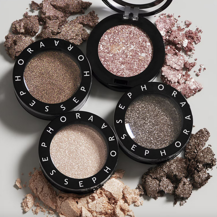 Colorful Eyeshadow – Třpytivý efekt, 210 Kč
