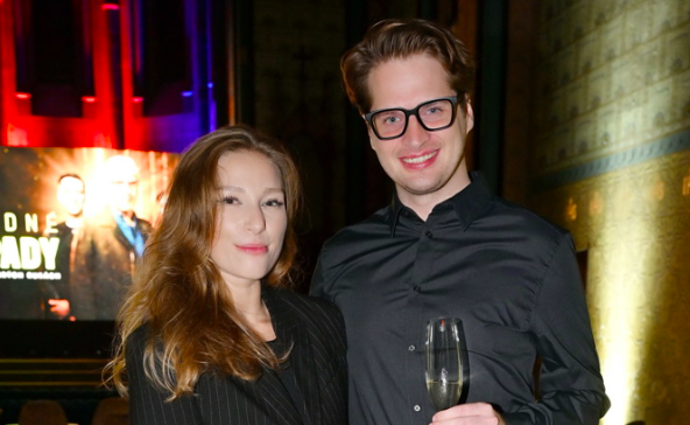 Libor jen září po boku své partnerky
