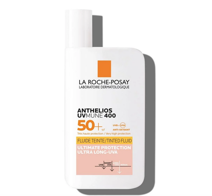 LA ROCHE-POSAY ANTHELIOS UVMUNE 400 tónovaný fluid SPF 50 s ultimátním UV filtrem chránícím před dlouhovlnným UVA zářením má velmí vysokou UVA/UVB ochrana. Velmi odolný vůči vodě a písku. Navržen tak, aby zamezil štípání v očích. Pomáhá předcházet oxidativnímu stresu vzniklému v důsledku infračerveného záření A a znečištění. 619 Kč
LA ROCHE-POSAY ANTHELIOS UVMUNE 400 tónovaný fluid SPF 50 s ultimátním UV filtrem chránícím před dlouhovlnným UVA zářením má velmí vysokou UVA/UVB ochrana. Velmi odolný vůči vodě a písku. Navržen tak, aby zamezil štípání v očích. Pomáhá předcházet oxidativnímu stresu vzniklému v důsledku infračerveného záření A a znečištění. 619 Kč