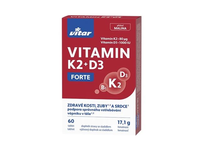 Přípravek Vitar Vitamin K2 + D3 Forte obsahuje vitaminy K2 a D3, které podporují správné vstřebávání vápníku v těle, v kombinaci s vitaminem B1. Zdravé a pevné kosti jsou důležité pro podporu celého těla. S přibývajícím věkem může docházet k úbytku kostní hmoty, a proto je vhodné potravu obohatit o látky, které pomáhají udržet správnou hladinu vápníku nejen v kostech, ale i v krvi. Vitamin K2 je v přípravku obsažen v bioaktivní formě menachinon MK-7, která je pro lidský organismus velmi dobře vstřebatelná. 185 Kč
