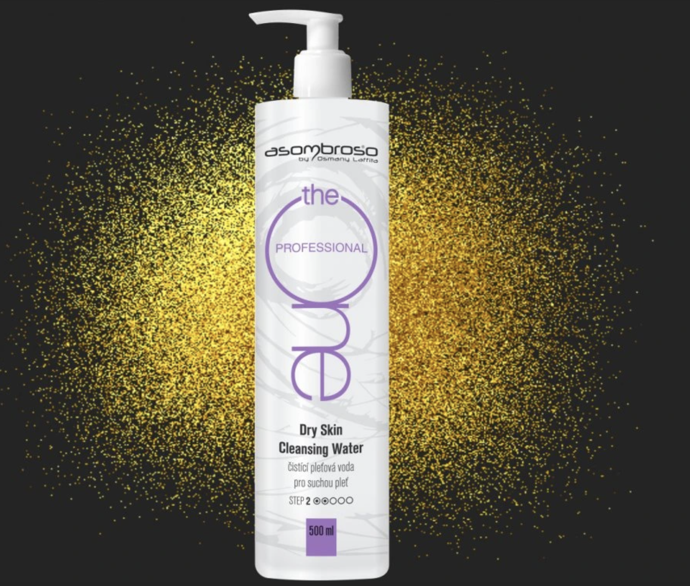 The One Professional Dry Skin Cleansing Water - čistící pleťová voda pro suchou pleť, 500 ml, Asombroso by Osmany Laffita, 649 Kč
Čistící pleťová voda pro suchou pleť The One Dry Skin Cleansing Water díky jemným čistícím tenzidům šetrně a přesto účinně zbaví vaši pleť zbytků nečistot a připravuje ji na další péči. Pomocí vatového tampónu použijte každé ráno a večer na pleť vyčištěnou pleťovým mlékem The One Skin Cleansing Milk.
The One Professional Dry Skin Cleansing Water - čistící pleťová voda pro suchou pleť, 500 ml, Asombroso by Osmany Laffita, 649 Kč
Čistící pleťová voda pro suchou pleť The One Dry Skin Cleansing Water díky jemným čistícím tenzidům šetrně a přesto účinně zbaví vaši pleť zbytků nečistot a připravuje ji na další péči. Pomocí vatového tampónu použijte každé ráno a večer na pleť vyčištěnou pleťovým mlékem The One Skin Cleansing Milk.