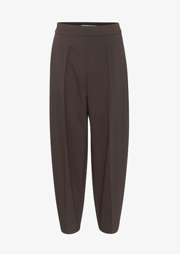 Kalhoty s vysokým pasem, InWear, 2690 Kč
Kalhoty s vysokým pasem, InWear, 2690 Kč