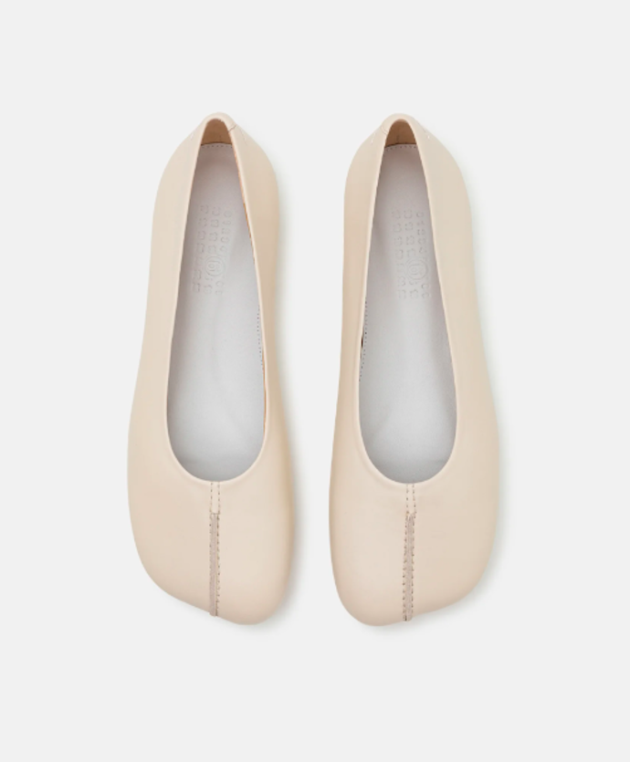 Baleríny, MM6 MAISON MARGIELA, 10610 Kč
Baleríny, MM6 MAISON MARGIELA, 10610 Kč