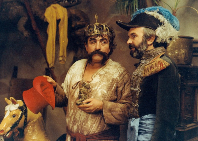 S Júliem Satinským v pohádce Tři veteráni
S Júliem Satinským v pohádce Tři veteráni