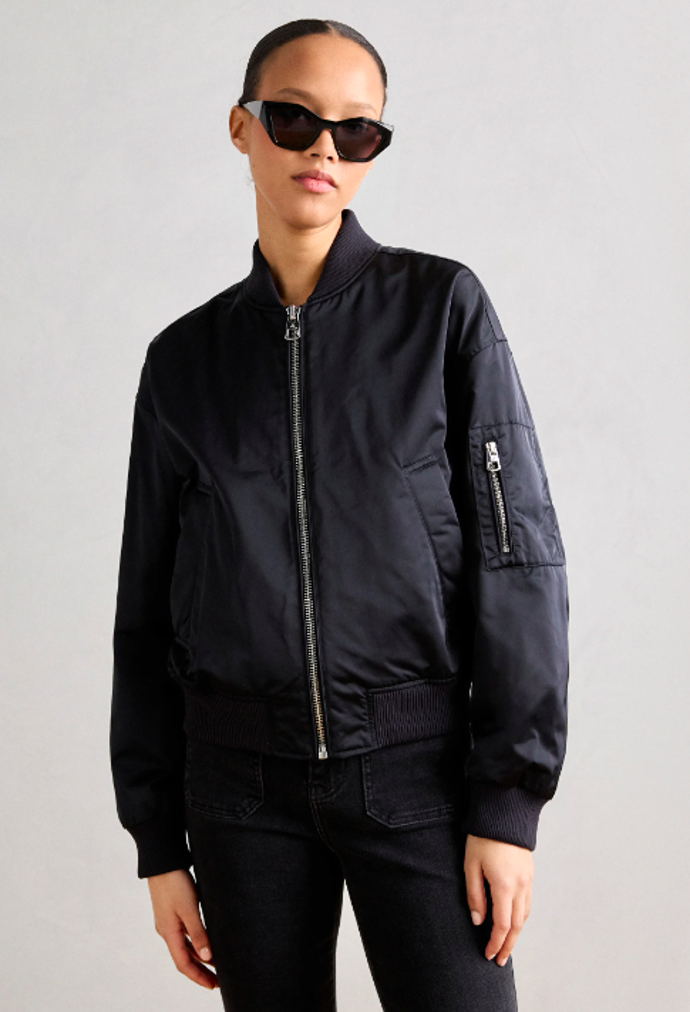 Bomber, Marc O'Polo, 5350 Kč
