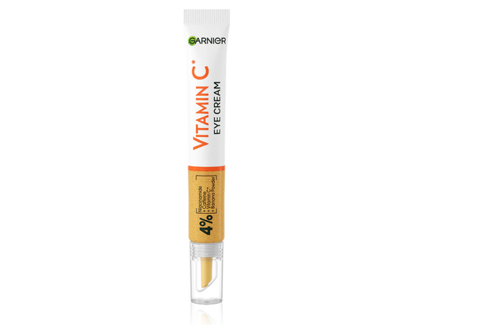 Oční krém Garnier Skin Naturals Vitamin C si poradí se specifickými problémy očního okolí. Dodá pleti kolem očí potřebnou výživu a hydrataci, zlepší její kvalitu a navrátí jí vitalitu i svěží, odpočatý vzhled. 200 Kč

