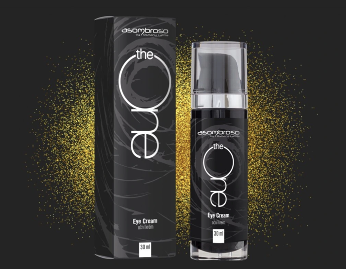 The One Eye Cream - oční krém, 30 ml, 949 Kč
Oční krém The One Eye Cream pro dokonalou péči pro citlivou pokožku očního okolí. Má výborné vypínací a regenerační účinky. Hydratuje a napomáhá bojovat proti viditelným známkám stárnutí.
Jemná a čistá vůně mořské soli podtržená svěžími tóny citrónové trávy, která nadchne dámy i pány.
Každé ráno a večer naneste na předem očištěnou pleť pomocí jemné masáže. Oční krém nanášejte jemnými poklepy bříšky prsteníčků, které působí nejmenším tlakem. Můžete také jemně vmasírovat krouživými pohyby od vnějšího koutku k vnitřnímu. Nejste si jistí, že tento produkt je pro Vás ten pravý? Podívejte se do našeho rádce
The One Eye Cream - oční krém, 30 ml, 949 Kč
Oční krém The One Eye Cream pro dokonalou péči pro citlivou pokožku očního okolí. Má výborné vypínací a regenerační účinky. Hydratuje a napomáhá bojovat proti viditelným známkám stárnutí.
Jemná a čistá vůně mořské soli podtržená svěžími tóny citrónové trávy, která nadchne dámy i pány.
Každé ráno a večer naneste na předem očištěnou pleť pomocí jemné masáže. Oční krém nanášejte jemnými poklepy bříšky prsteníčků, které působí nejmenším tlakem. Můžete také jemně vmasírovat krouživými pohyby od vnějšího koutku k vnitřnímu. Nejste si jistí, že tento produkt je pro Vás ten pravý? Podívejte se do našeho rádce