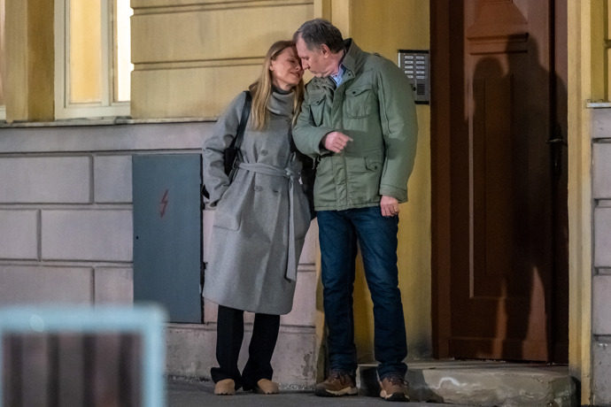 Nekonečný seriál Ulice sleduje dramatické osudy několika spřátelených rodin žijících v sousedství
Nekonečný seriál Ulice sleduje dramatické osudy několika spřátelených rodin žijících v sousedství
