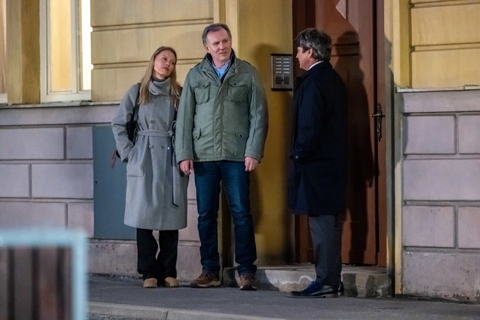 Nekonečný seriál Ulice sleduje dramatické osudy několika spřátelených rodin žijících v sousedství
Nekonečný seriál Ulice sleduje dramatické osudy několika spřátelených rodin žijících v sousedství
