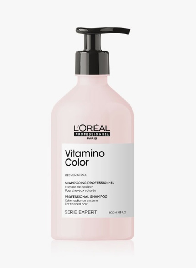 Rozjasňující šampon pro barvené vlasy, L’Oréal Professionnel, 639 Kč
