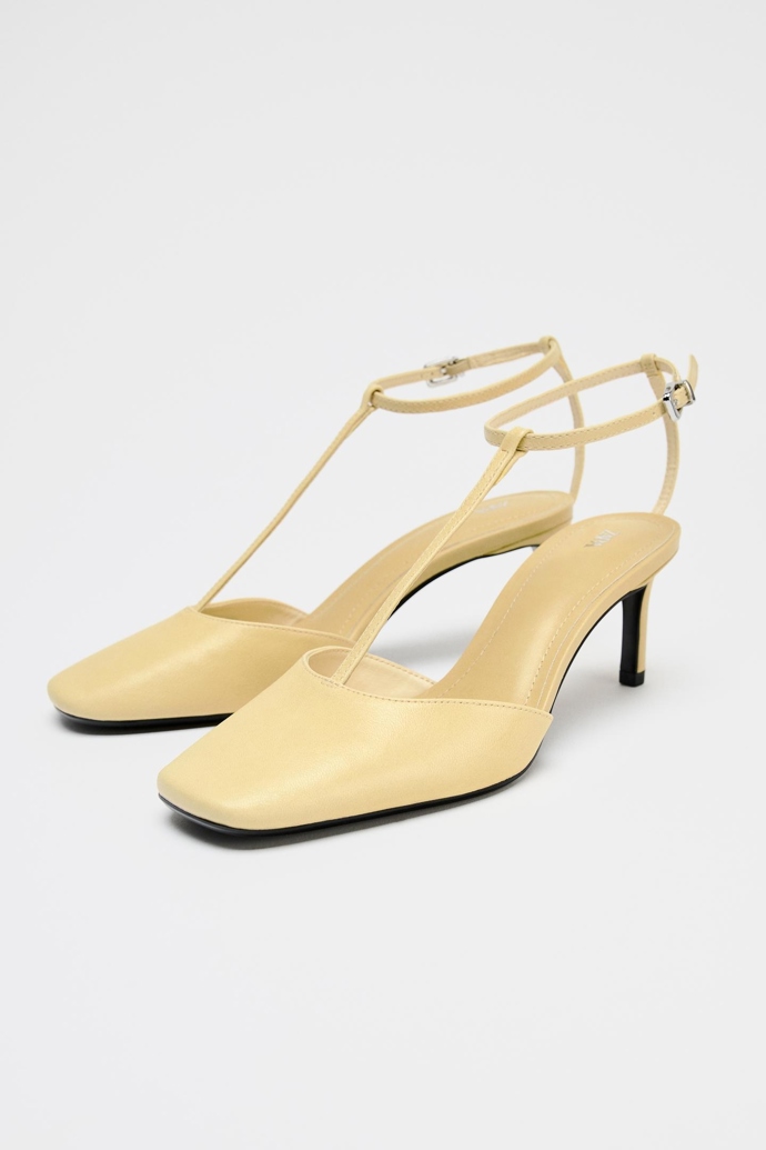 Zara, 1299 Kč
