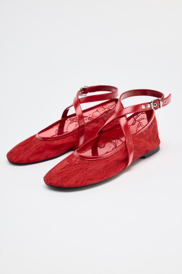 Zara 699 Kč
Zara 699 Kč