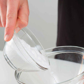 Inspirujte se a vyrobte si doma vlastní voňavé koupelové bomby – jednoduchá radost pro dokonalý relax!
