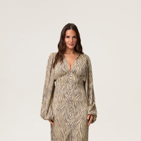Adoore, 175 eur
