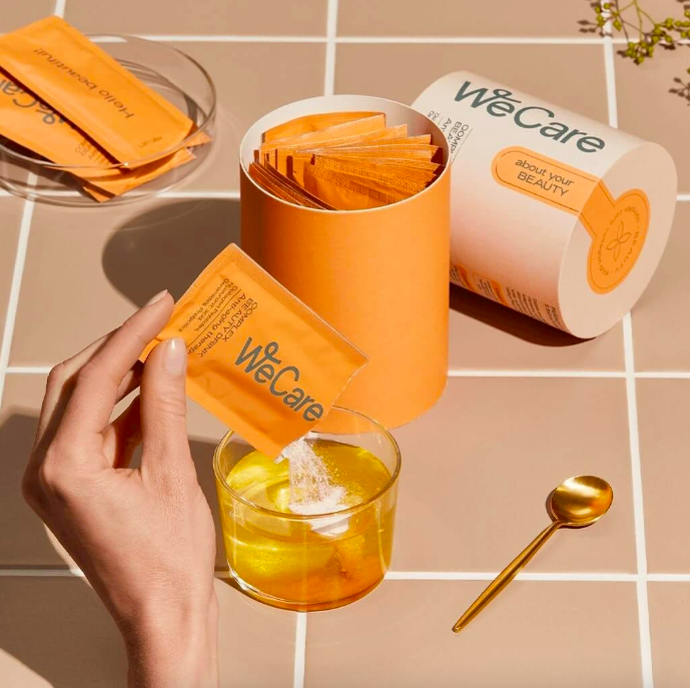 Anti-aging nápoj s kolagenními peptidy (měsíční kúra), WeCare, 2490 Kč
