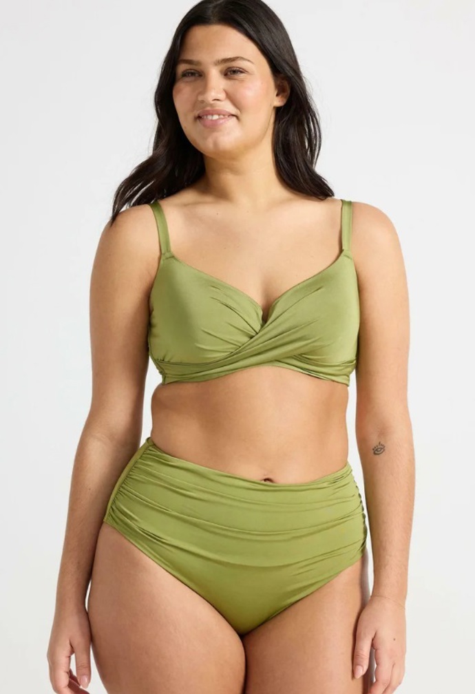 Plus size bikiny, spodní díl, Lindex, 499 Kč
