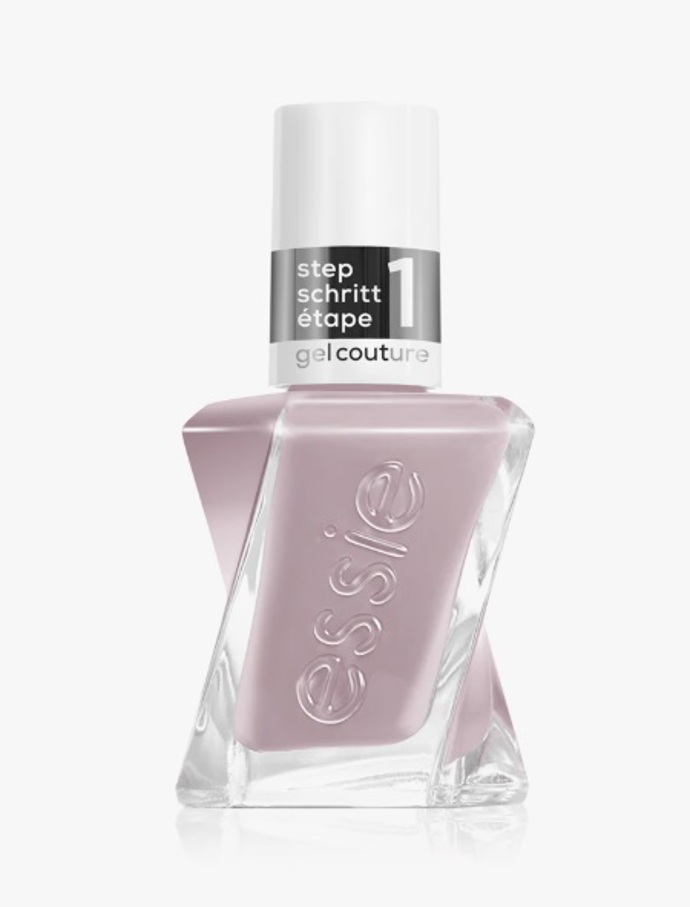 Šedý lak na nehty s gelovým efektem, Essie, 205 Kč
