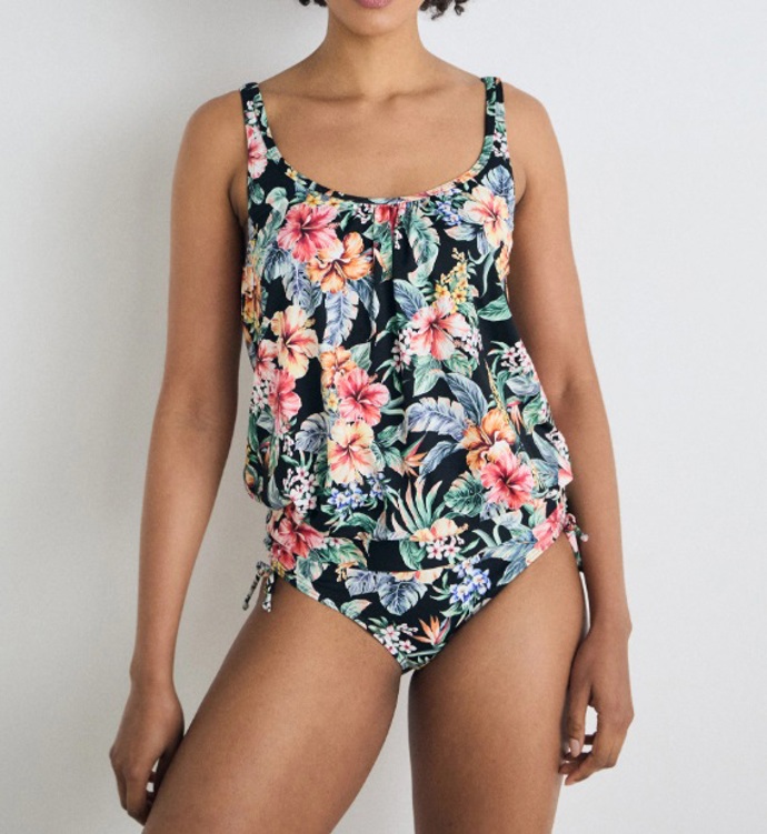 Oversized tankini, LASCANA, 1 320 Kč
