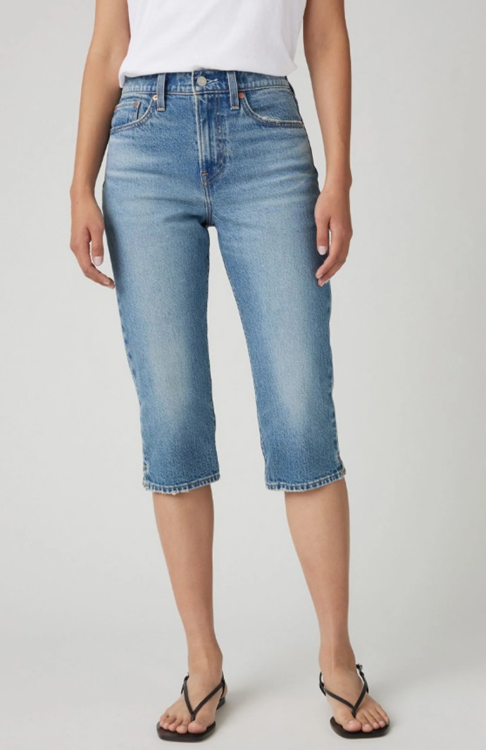 Džínové capri kalhoty, Levi's®, 2 640 Kč
