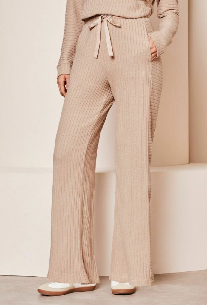 Petite Fit kalhoty na doma, Lipsy, 1 055 Kč
