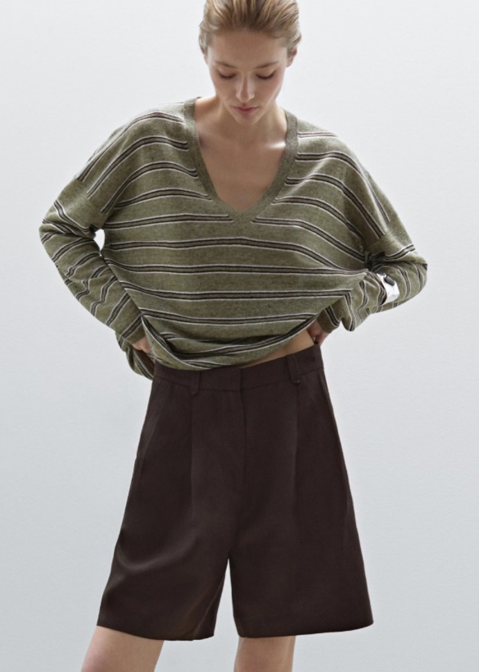 Bermudy, Massimo Dutti, 1 599 Kč
Bermudy, Massimo Dutti, 1 599 Kč