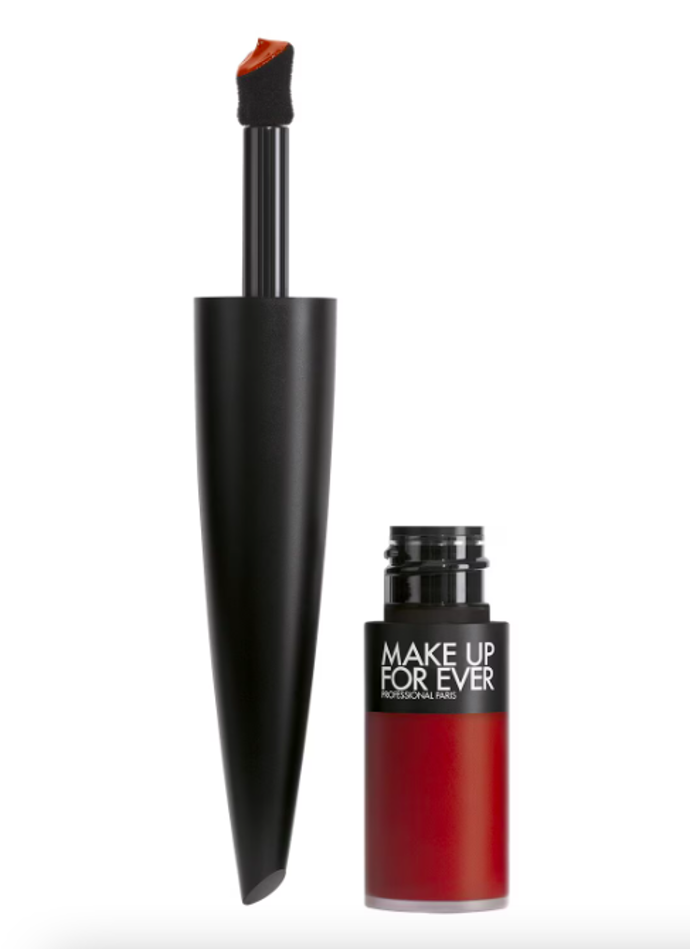 Dlouhotrvající matná tekutá rtěnka Rouge Artist For Ever Matte, odstín 790 Kč, Make Up For Ever, 790 Kč
