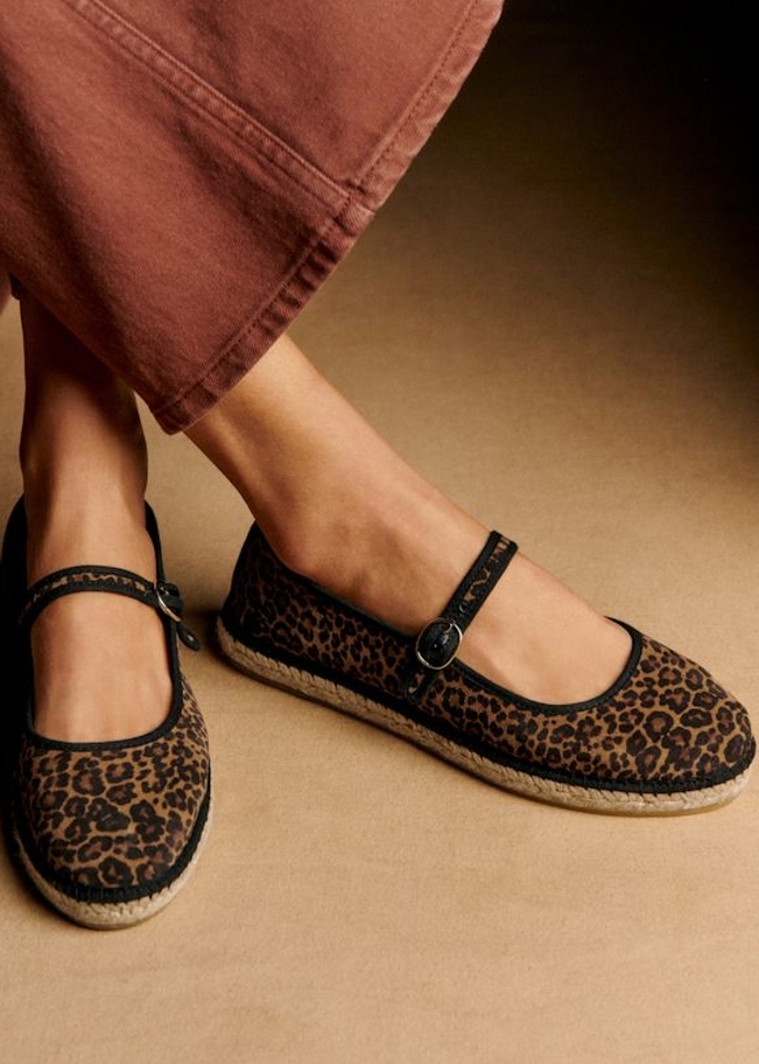 Espadrilky ve stylu balerín, Sézane, 100 eur
