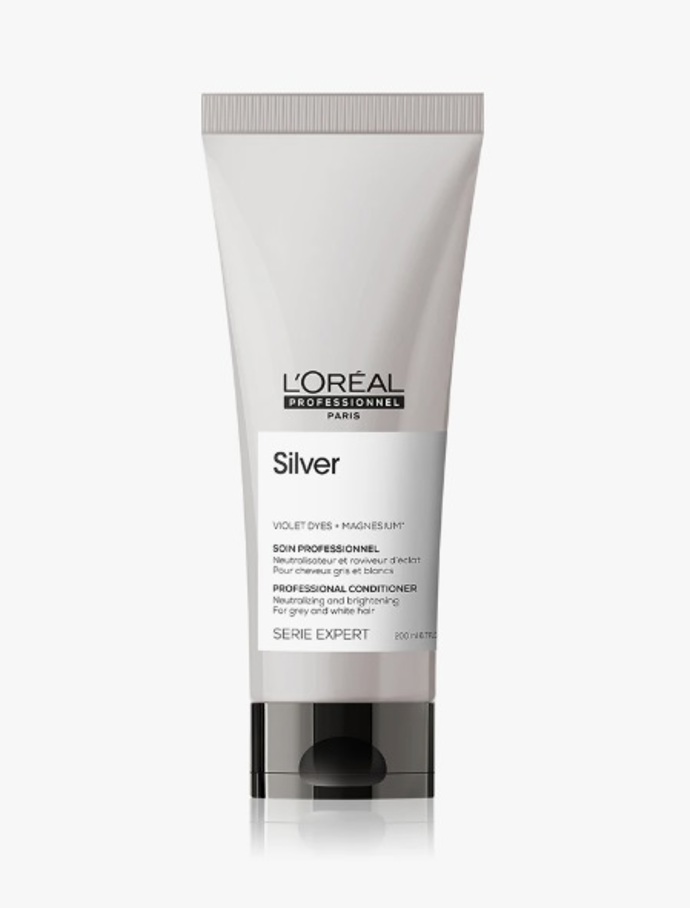 Rozjasňující kondicionér pro šedivé vlasy, L’Oréal Professionnel, 459 Kč
