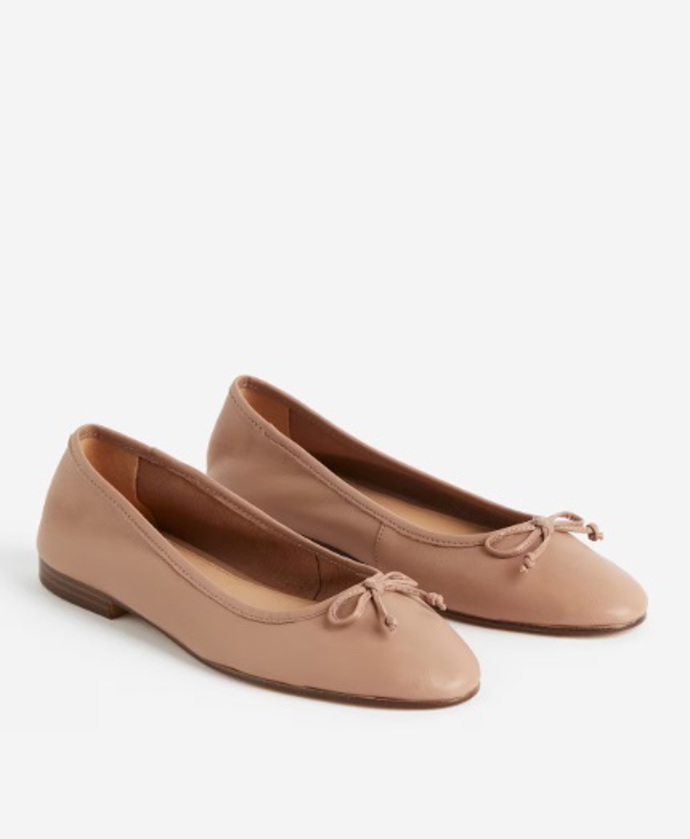 Kožené balerínky, H&M, 1 199 Kč
