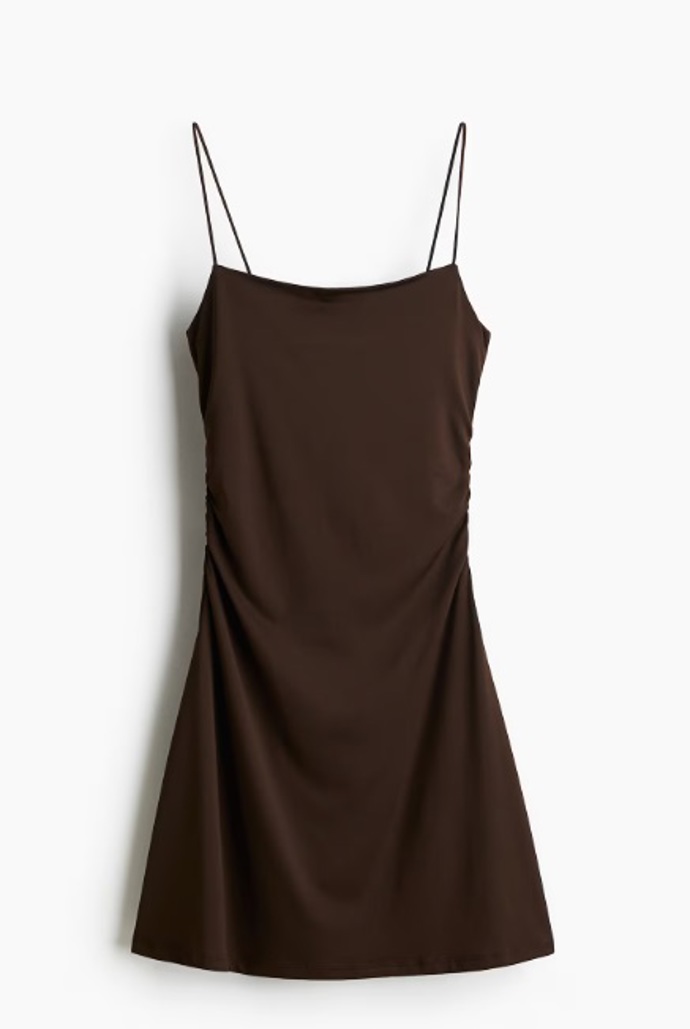 Řasené šaty slip dress, H&M, 239 Kč
