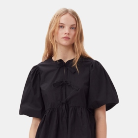 Ganni, 175 eur
