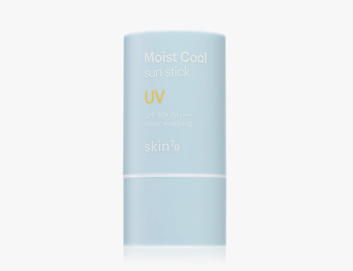 Opalovací krém v tyčince SPF 50+, Skin79, 247 Kč
