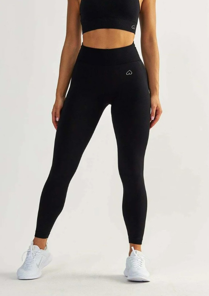 Černé push-up legíny, BeShaped, 1 187 Kč

