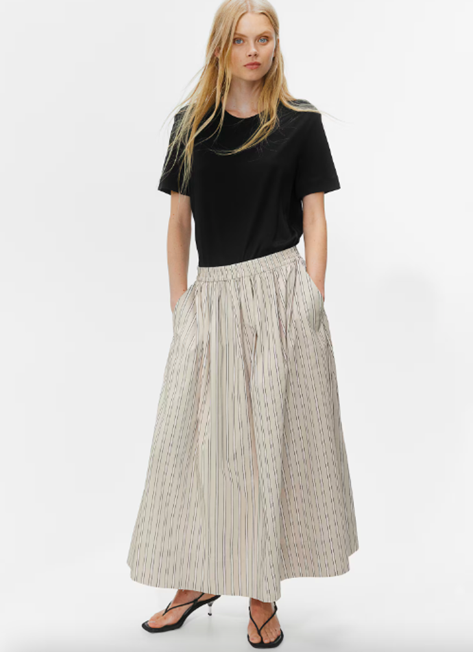 H&M, 1199 Kč
H&M, 1199 Kč