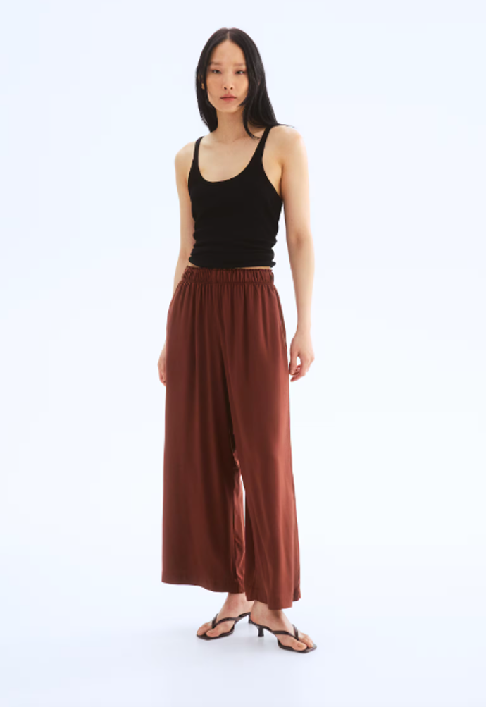 H&M, 409 Kč
