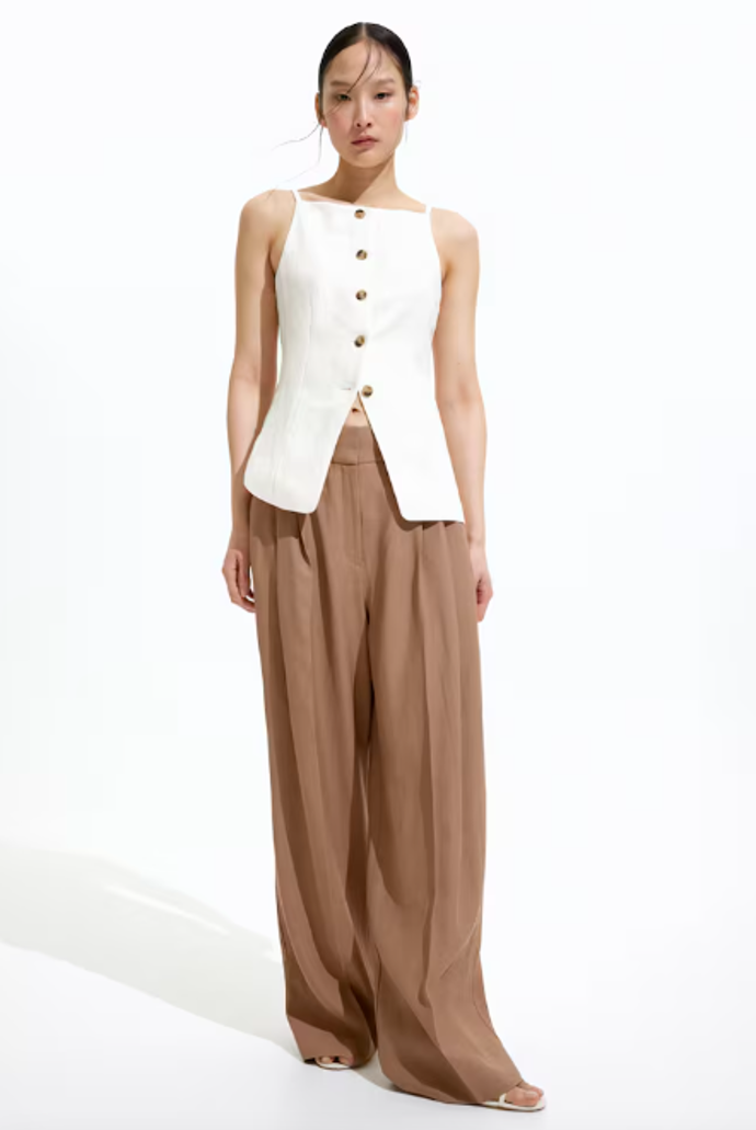 H&M, 599 Kč
H&M, 599 Kč