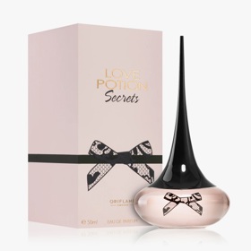 Parfémovaná voda pro ženy se sladkou ovocnou vůní, Oriflame, 570 Kč
