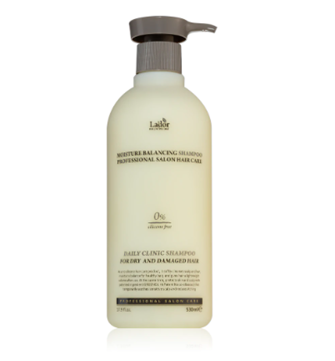 Hydratační šampon pro suché a poškozené vlasy Moisture Balancing, La'dor, 385 Kč
