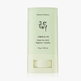 Opalovací krém v tyčince SPF 50+, Beauty of Joseon, 456 Kč

