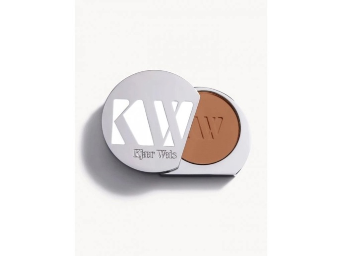 Bronzer, Kjaer Weis, 1490 Kč
Bronzer, Kjaer Weis, 1490 Kč