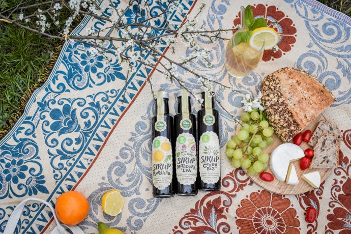Rodinná manufaktura Lenky a Honzy na česko-slovenském pomezí. Tam, kde se i džem vaří srdcem.
