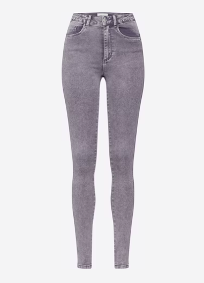 Skinny Džíny 799 Kč
Skinny Džíny 799 Kč