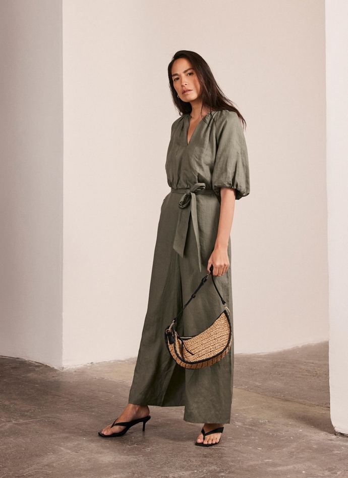 Overal, Mint Velvet, 7000 Kč
