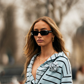Trendy barvy na vlasy – léto 2025
Trendy barvy na vlasy – léto 2025
