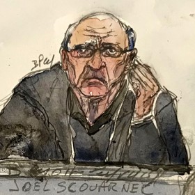 74letý Scouarnec čelí novému čtyřměsíčnímu procesu, v němž je obviněn ze znásilnění nebo sexuálního napadení pacientů, z nichž většina byli děti a někteří z nich byli v době činu v bezvědomí.
